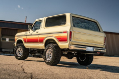 ford_bronco_nostalgia_fully_restored_1979_model_seeks_a_new_home_with_a_surprise_twist_under_the_hood_03